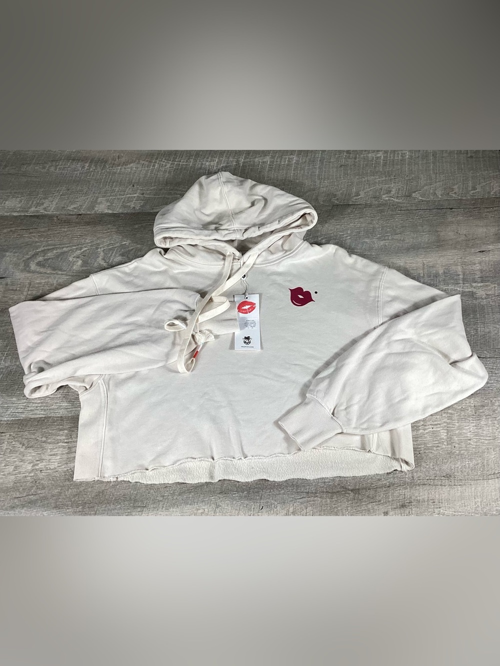 Wildfox Shirley Kiss Harley Hoodie Cropped Pullover Women’s Small NWT